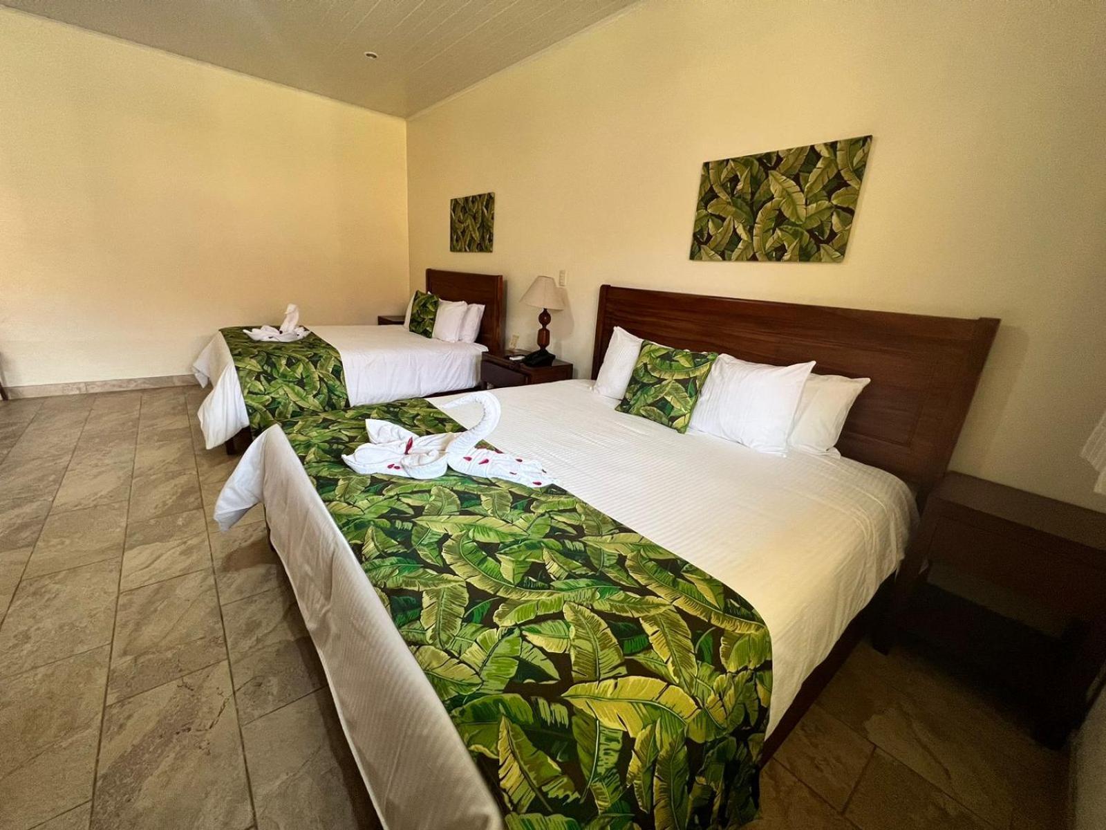 קפוס La Foresta Nature Resort מראה חיצוני תמונה