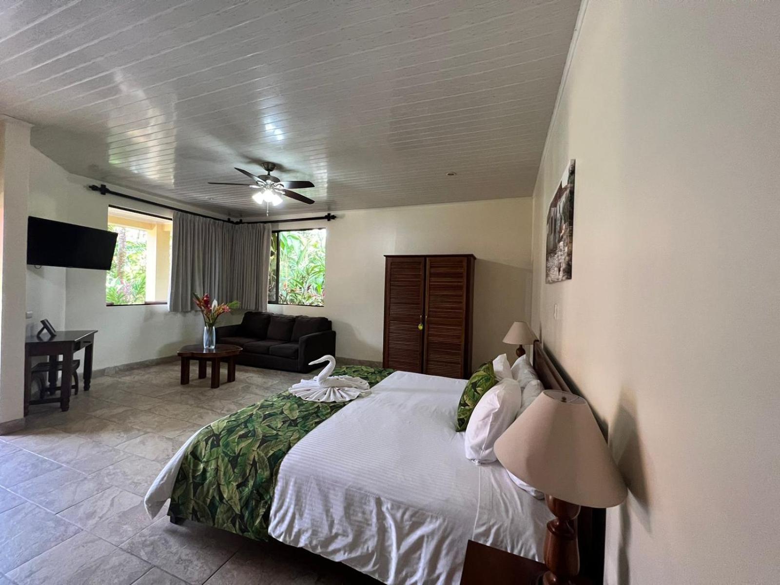 קפוס La Foresta Nature Resort מראה חיצוני תמונה