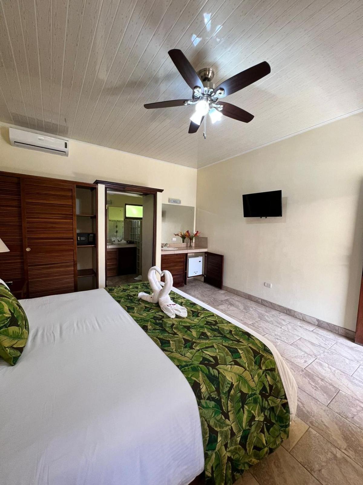 קפוס La Foresta Nature Resort מראה חיצוני תמונה